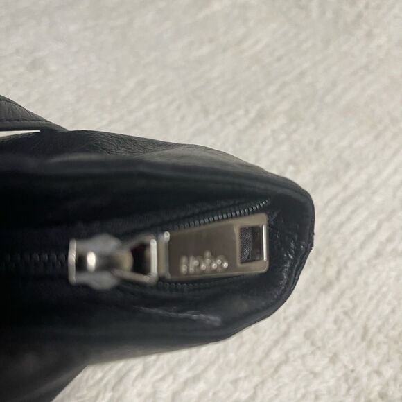 HOBO leather Black shoulder bag with silver tone hardwares. - Picture 14 of 14